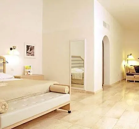 Hotel Grande Baia And San Teodoro (Sardinia)